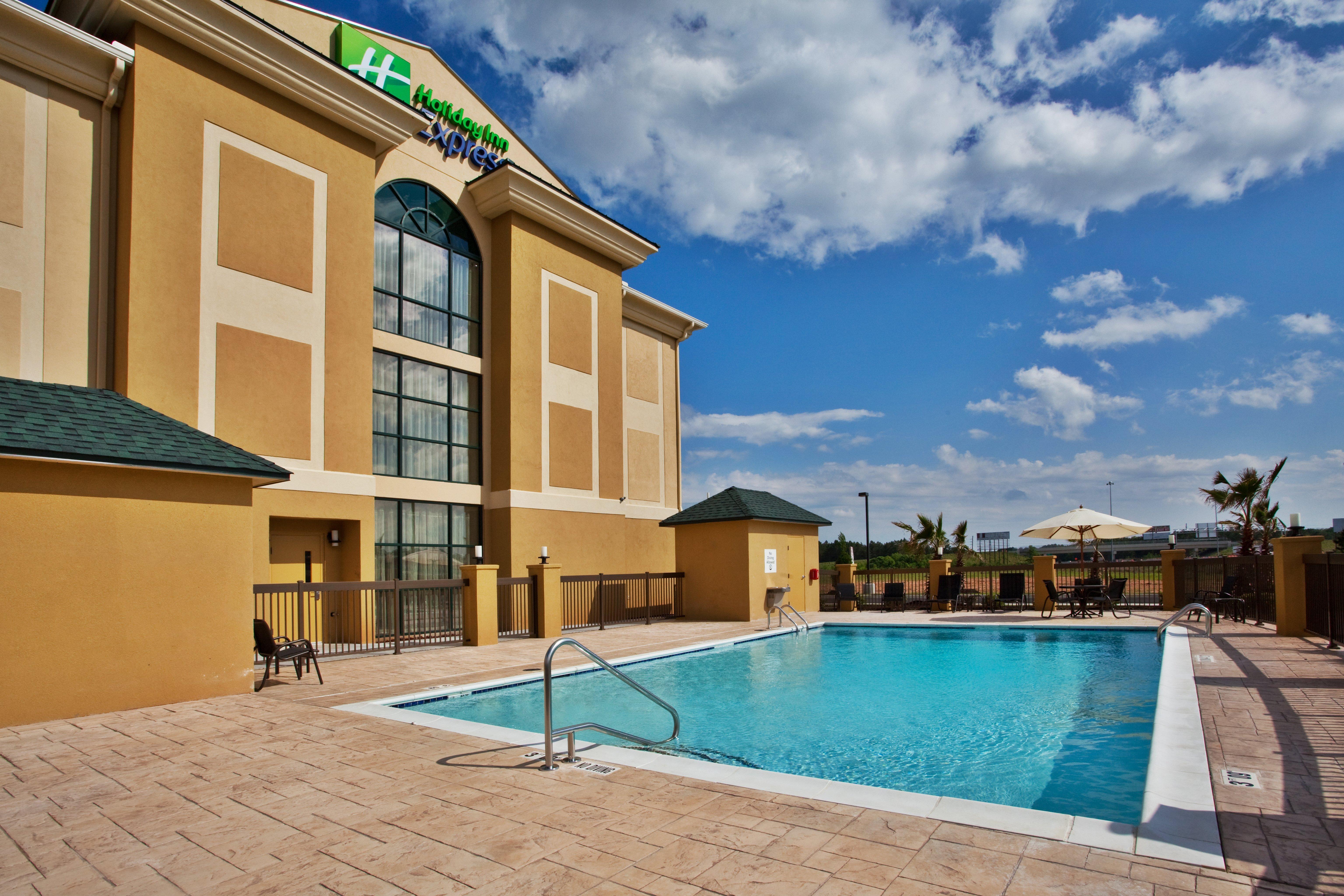 Express & North By Ihg Hotel 3*