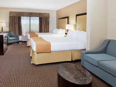 Express & North By Ihg Hotel Cordele